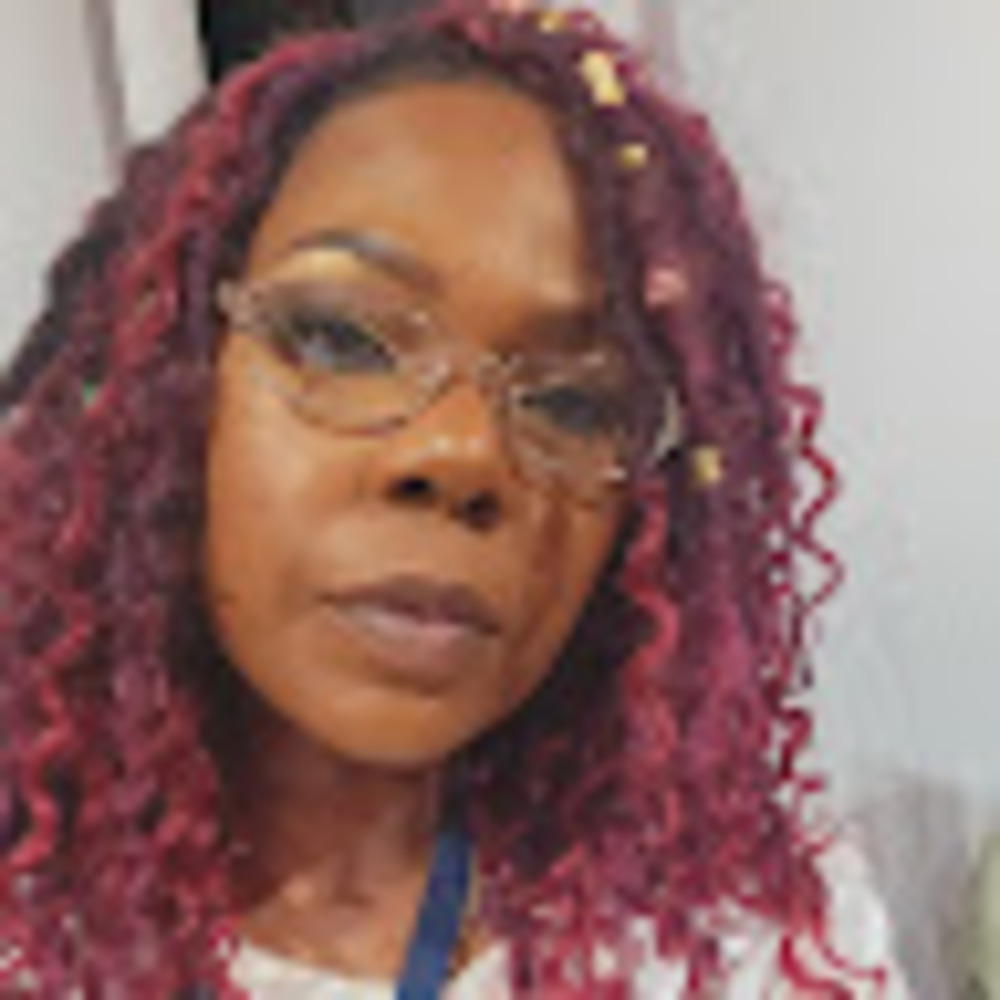 Meet your Posher, Kimberly